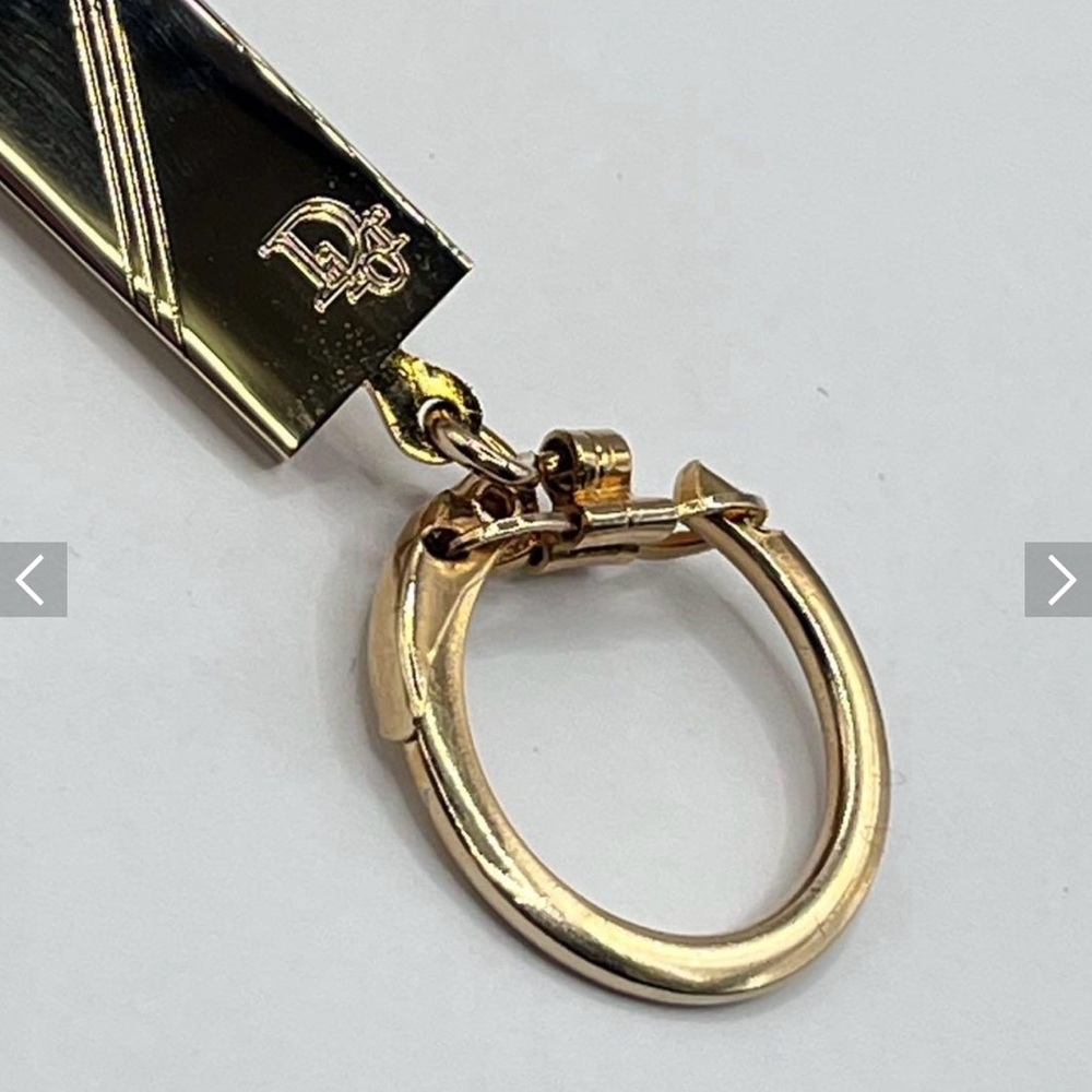 Dior Gold Keychain - Picture 3 of 7